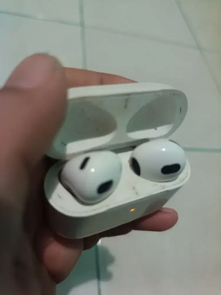 Airpods iPhone pemakaian pribadi