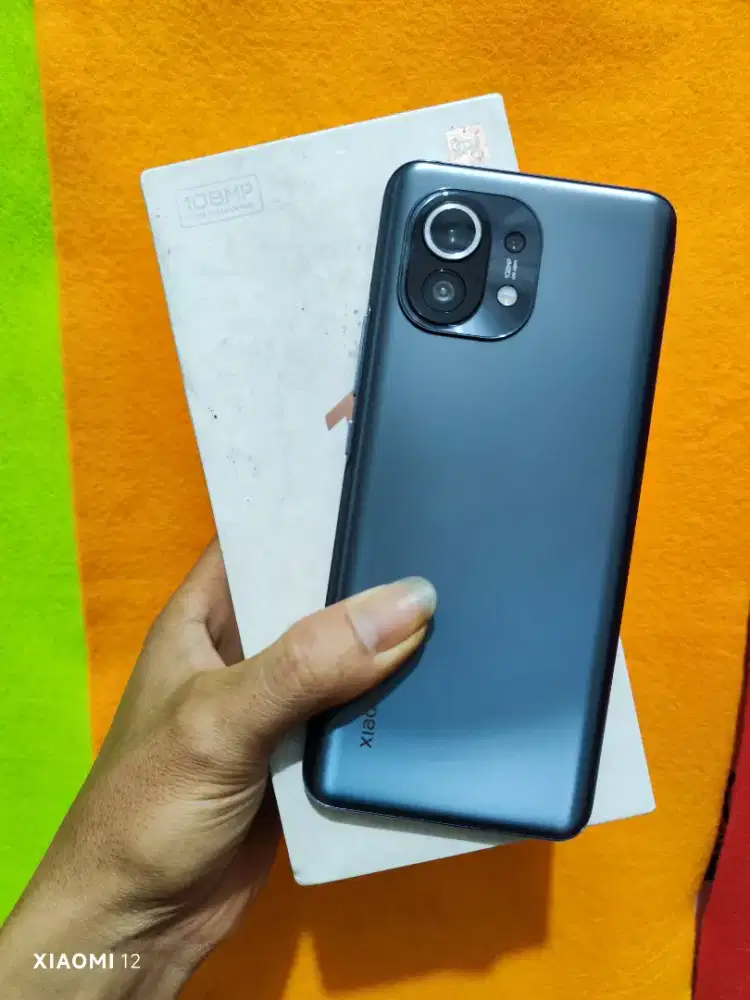 Xiaomi 11 5G 8+8/256.minus baca deskripsi