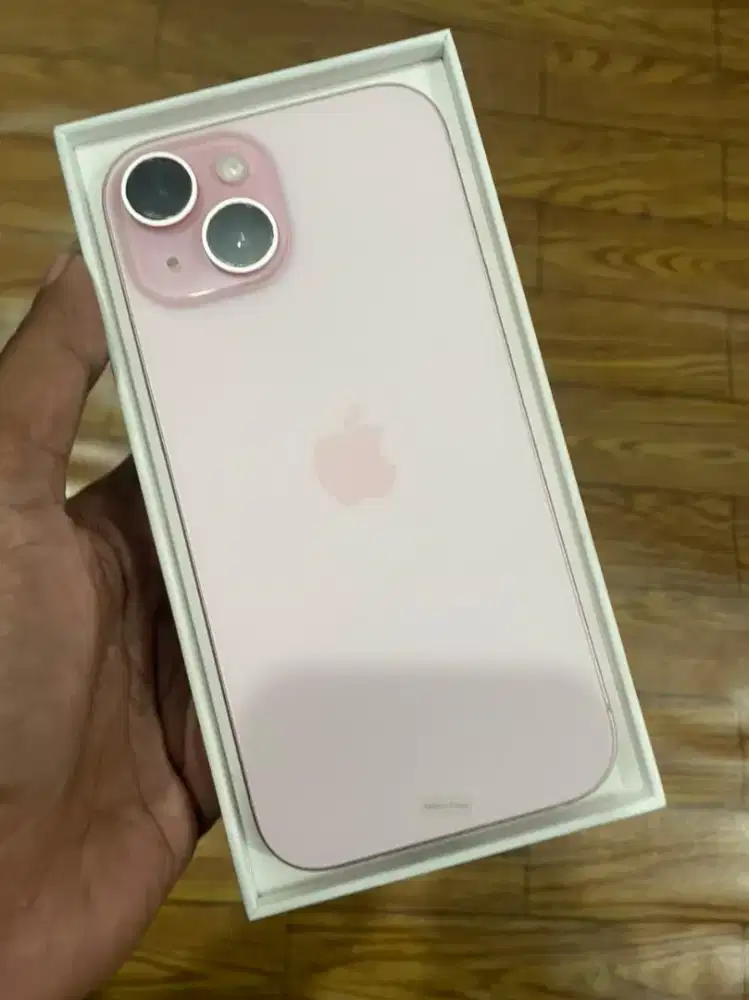 IPhone 15 128GB Pink iBox, BH 89%