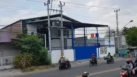 Sewakan gudang siap pakai 2900 meter lokasi strategis Adisucipto