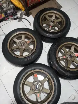 Velg R15 bekas grandmax 5x114