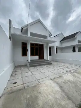 Rumah Strategia Sisa Tanah Luas Purwomartani Utara Bandara Adisucipto