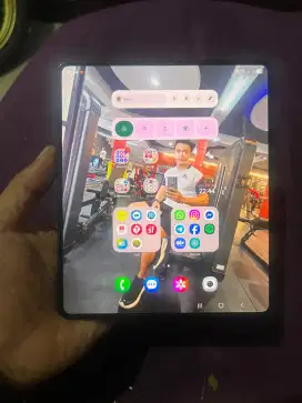 Tt/bt samsung fold 5 12/512 SEIN