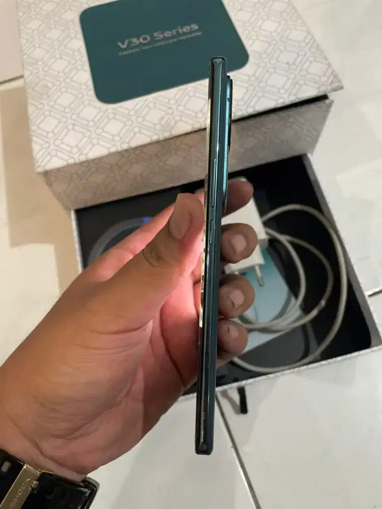 Vivo V 30 512 GB