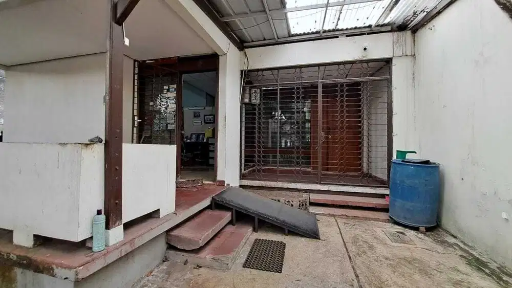 Rumah Strategis Tengah Kota bisa Usaha di Sayap Cipaganti