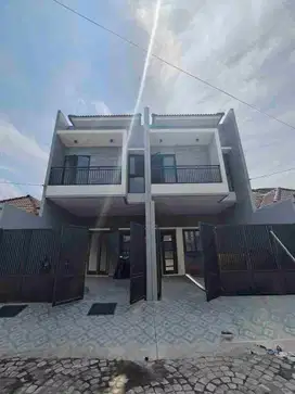 Rumah Nirwana Eksekutif Baru Gress