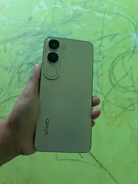 Di jual ViVo V40lite 8/256