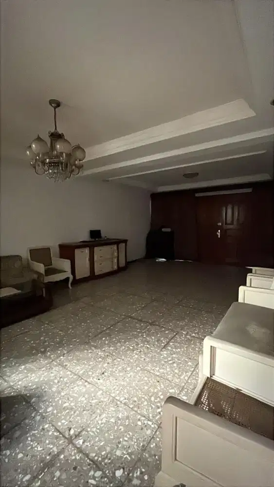 Rumah Strategis Tengah Kota di Sayap Riau