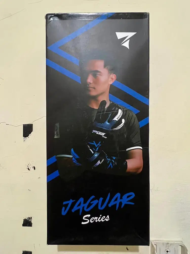 SARUNG TANGAN KIPER PGS PRO JAGUAR 2025 EDITION 2ND LIKE NEW