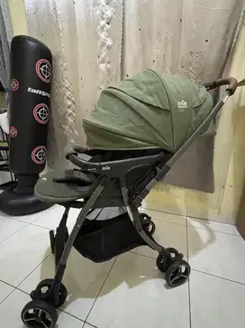 Di jual joie stroler