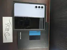 Samsung Fold 5 12/256 GB