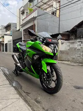 Kawasaki Ninja 250 Ninja250FI Ninja250 FI 250FI SE Mulus Low KM 2014