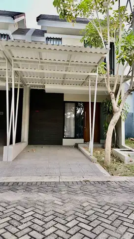 DISEWAKAN RUMAH NORTHWEST PARK SEMI FURNISH 2KT BAGUS CITRALAND
