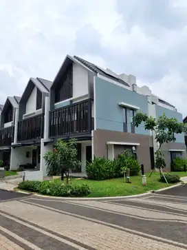 3 Min ke Sekolah Ekayana! Rumah Attic Leonora Symphonia Gading Serpong