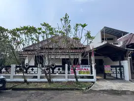 Dijual Rumah Sektor Gading Serpong. Lokasi Bagus Dekat Taman