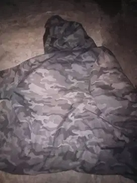 Jaket bekas layak