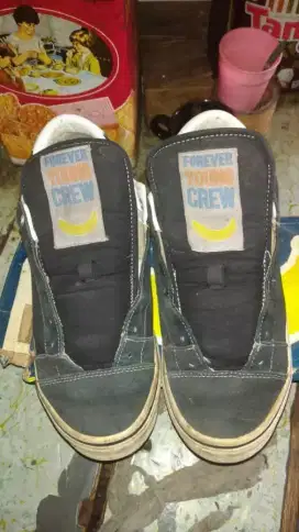 Sepatu fyc banana