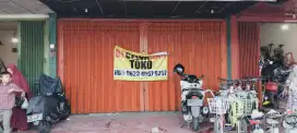 Disewakan TOKO lokasi samping jalan raya