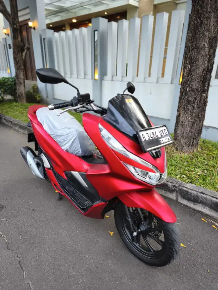 Bissmillah dijual motor Honda PCX 2018 istimewa