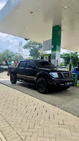 NISSAN NAVARA 2009 ISTIMEWA