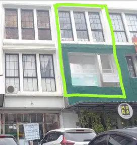 Ruko Ramai Restoran,Toko Dan Kantor Di Tebet Barat Raya Fasilitas Lift