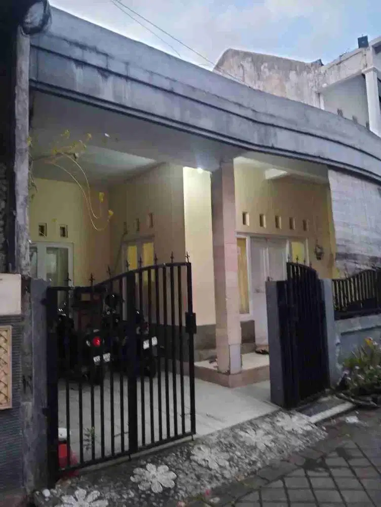 Jual Rumah Struktur 2Lantai di Dalung Permai