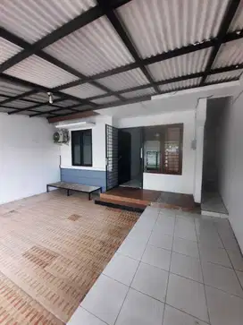 Dijual rumah siap huni lt.105m di Regency Melati Mas, Serpong