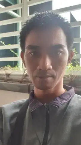 Saya mencari pekerjaan supir pribadi