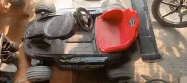 mainan mobil balap