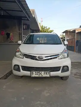 Daihatsu Xenia R delux