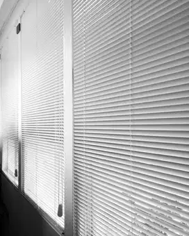 Pembuat Gorden & Blind Vertikal/Vertical Roll/Roller Gordyn Hordeng