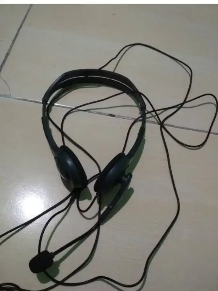 Jual cepat headset Logitech