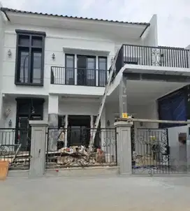 Rumah Baru (Finishing) Di Kencana Loka Bsd City