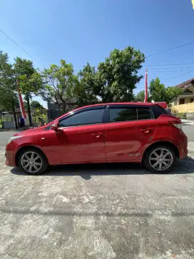 YARIS TIPE G tahun 2014
