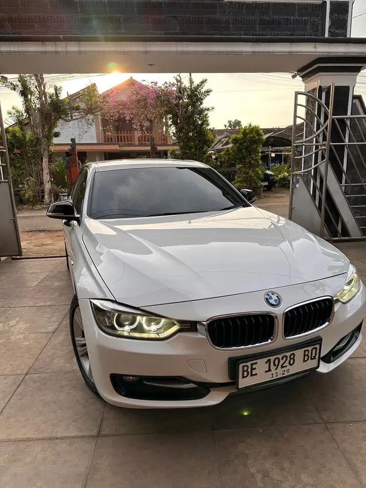 Dijual cepat BMW 320 D Diesel