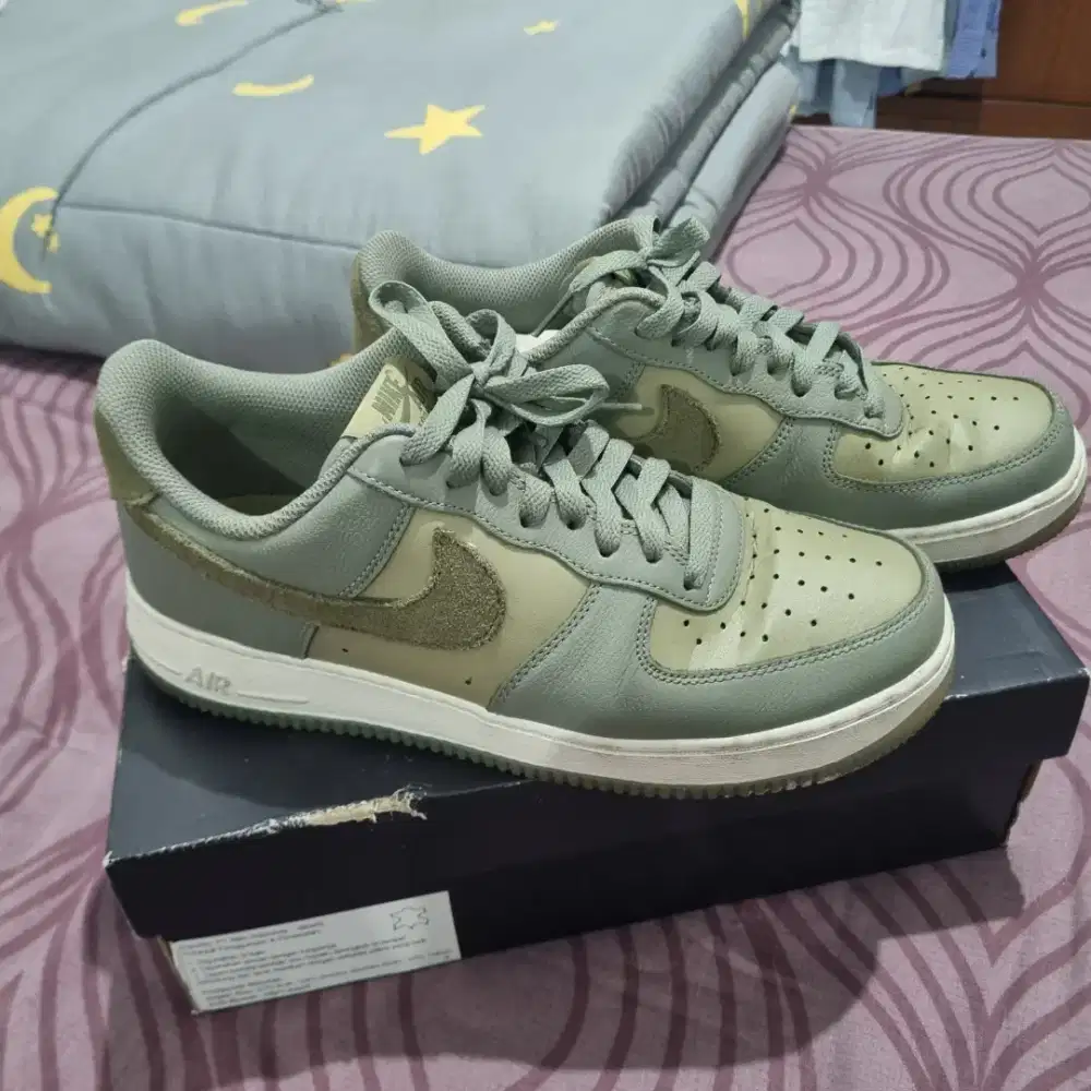 Sepatu Nike air force 1 original kondisi 90an% size 42