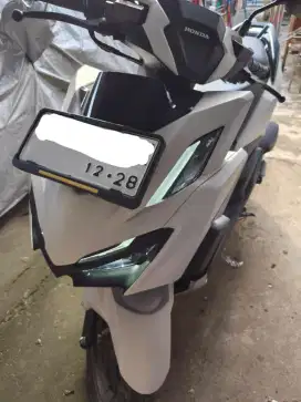 Dijual MOTOR VARIO 160cc masih mulus jarang dipakai