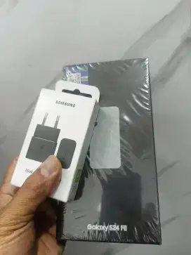 Samsung s24 fe 8/256 new