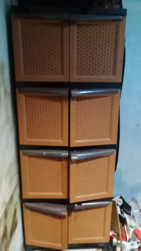 Lemari jumbo 4 susun