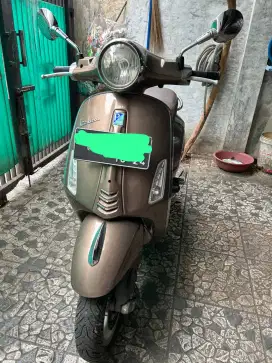 vespa primavera2014