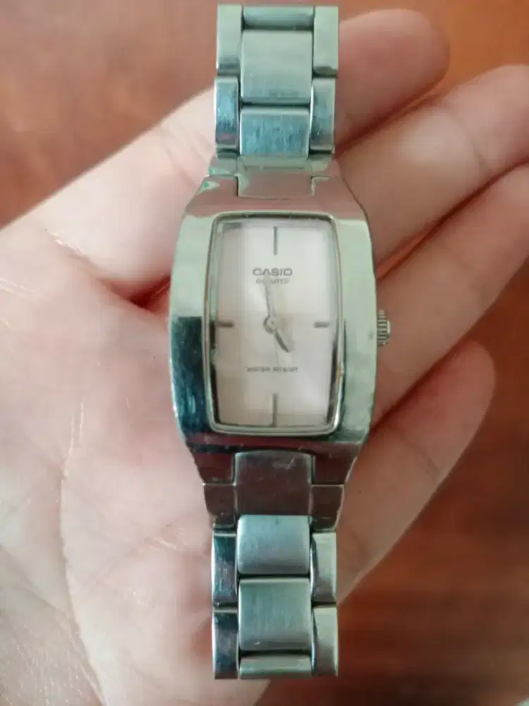Jam tangan Merk Casio