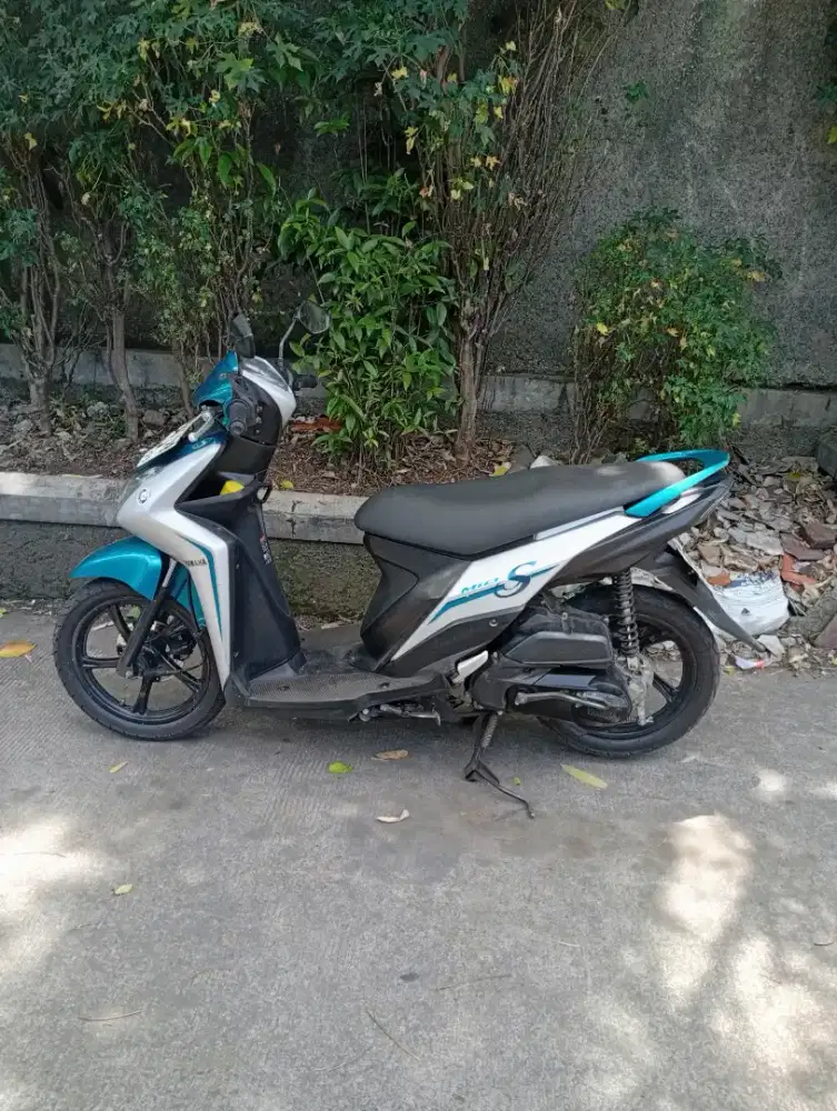 Mio s 2018 hijau