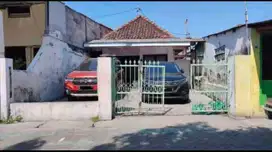 ‼️SELANGKAH KAMPUS UNAIR A‼️RUMAH LAMA PACAR KEMBANG COCOK UNTUK KOS