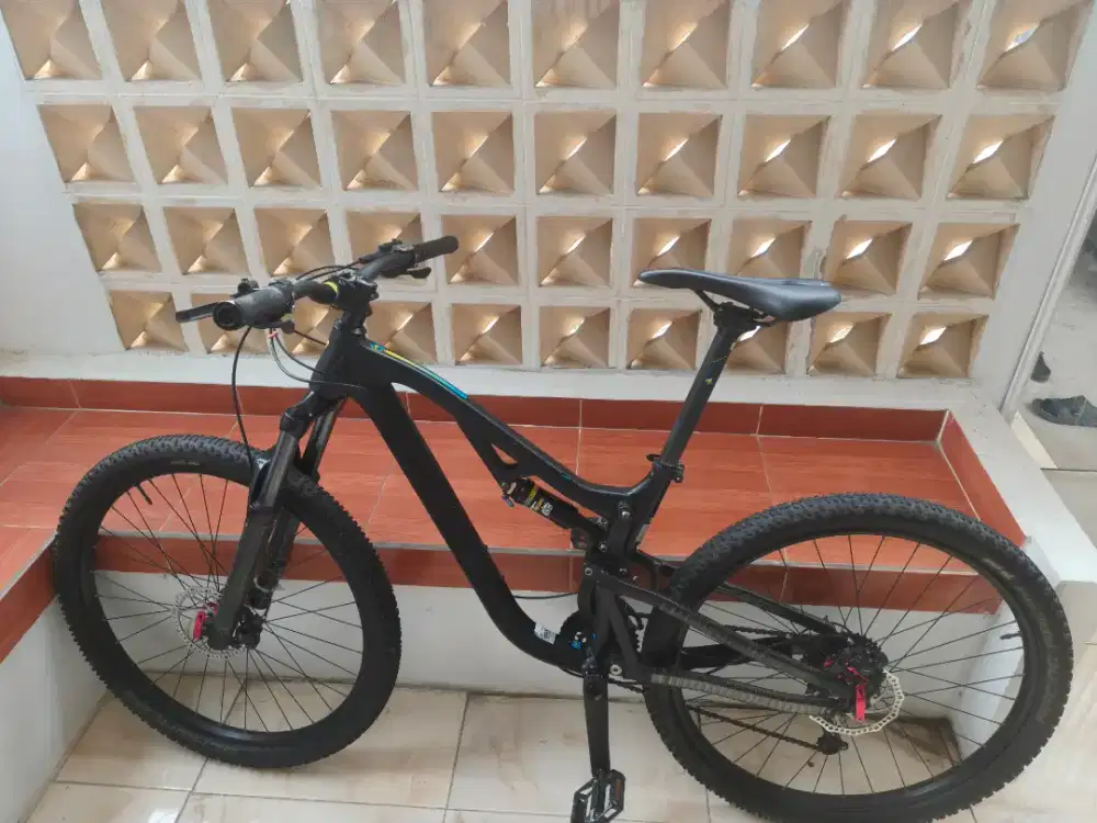 Thrill Ricochet 27.5