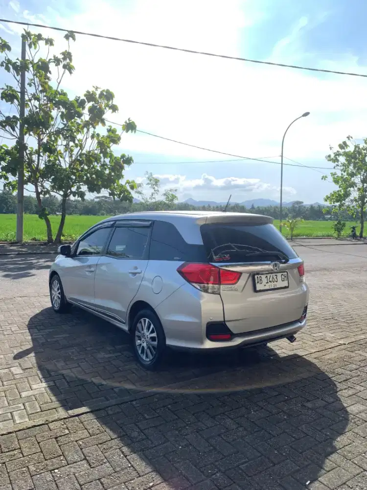 Mobilio E Prestige Matic 2014 Low KM