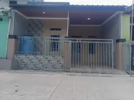 Rumah siap huni perum taman harapan baru bekasi barat dekat plaza thb