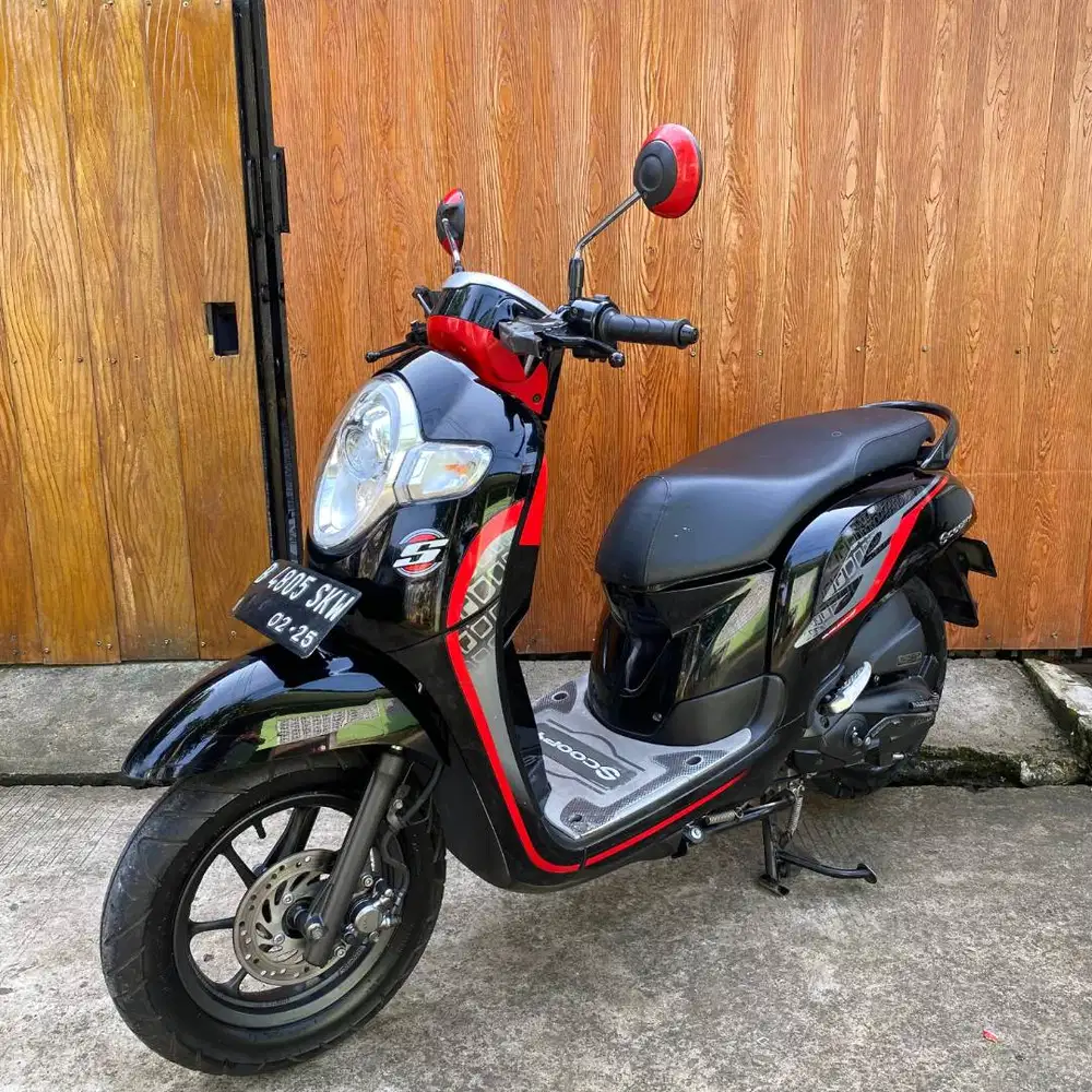 SCOOPY SPORTY 2020 SURAT LENGKAP KM MASIH RENDAH UNIT KONDISI PRIMA