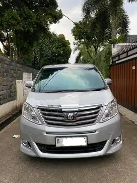 Alphard G 2.4 AT 2012