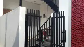 RUMAH DIKONTRAKAN, HALIM, BEBAS BANJIR, IDEAL PASUTRI MUDA