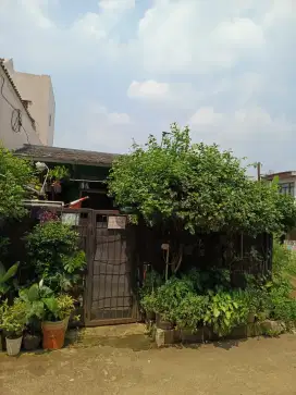 Dijual rumah di jatiranggon